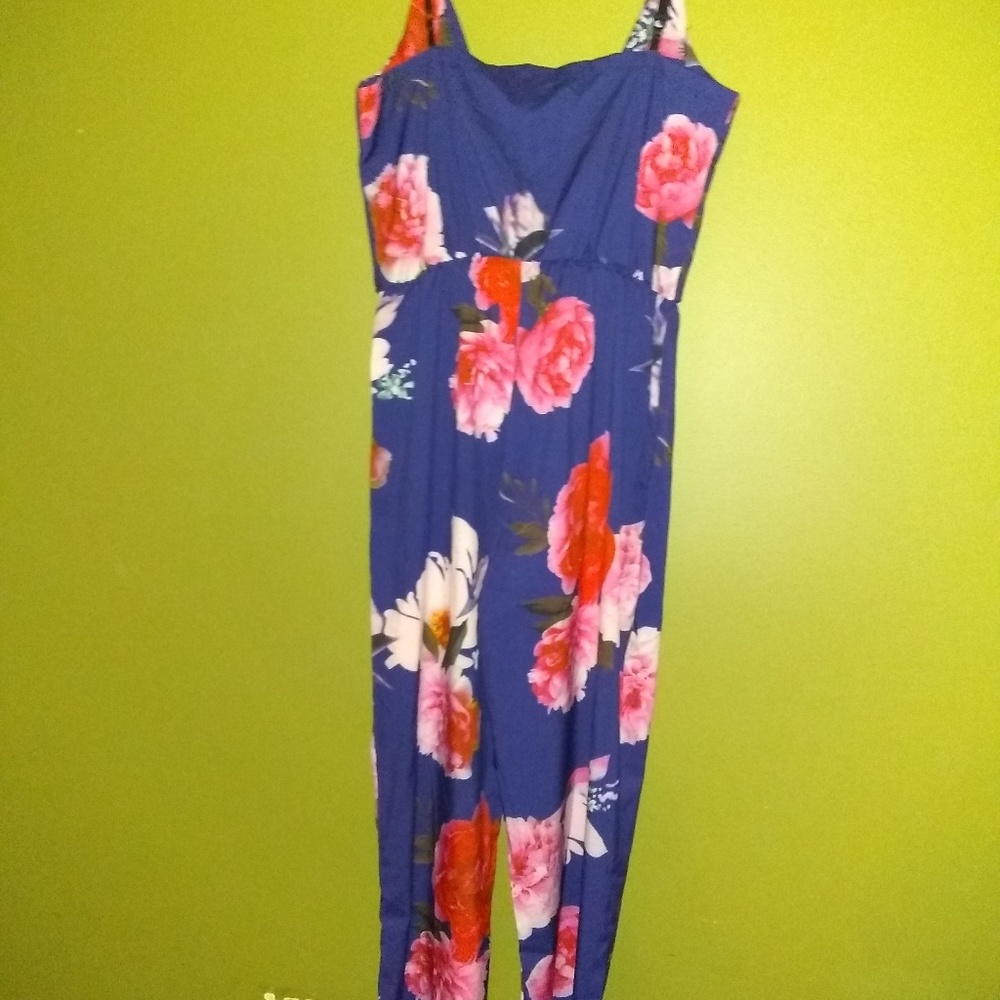 Women's jumer - Picture 2 of 2